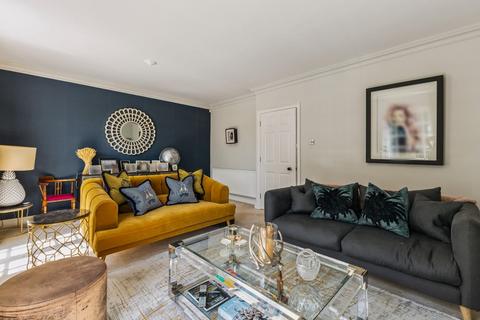 20 Cathedral Views, Salisbury, SP2 7TW
