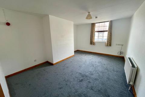 Studio to rent, Neville House, Darlington