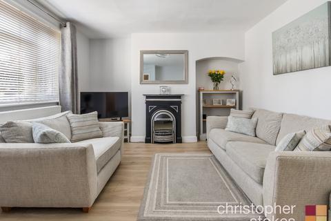 4 Fairley Way, Cheshunt, Waltham Cross, EN7 6LG