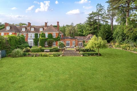 7 bedroom house for sale, HOOK HEATH