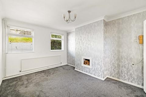 8 Roosevelt Road, Dover, CT16 2BT