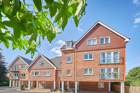 2 bedroom apartment for sale, Wain Close, Hertfordshire AL1