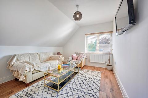 2 bedroom apartment for sale, Wain Close, Hertfordshire AL1