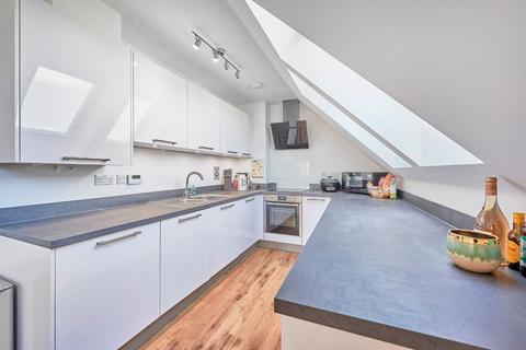 2 bedroom apartment for sale, Wain Close, Hertfordshire AL1