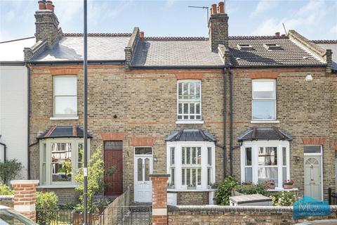 undefined, Wades Hill, London, N21