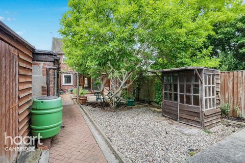 2 bedroom semi-detached house for sale, Mays Way, Cambridge