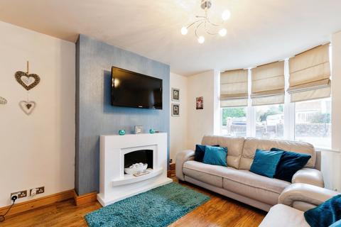 8 Crescent Avenue, Over Hulton, Bolton, BL5 1EW