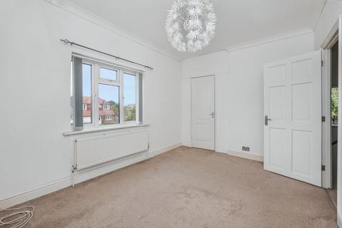 160 Barton Hill Drive, Minster On Sea, Sheerness, ME12 3LZ