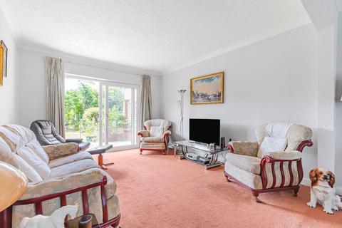 undefined, Colwyn Crescent, Hounslow TW3