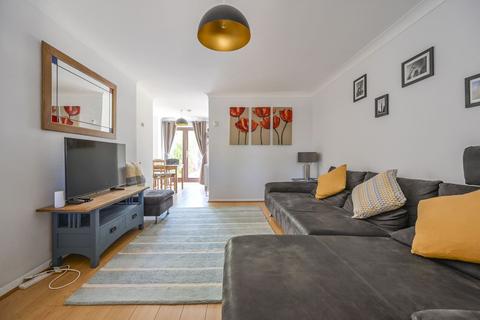 3 bedroom terraced house to rent, Spirit Quay, Wapping, London, E1W
