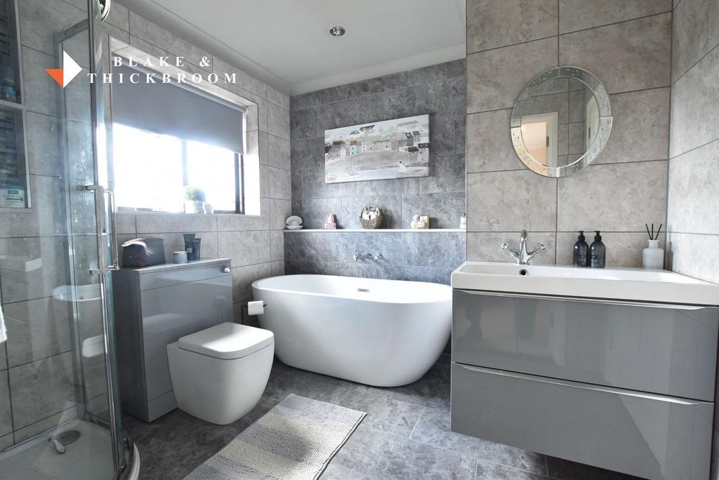 Family bathroom