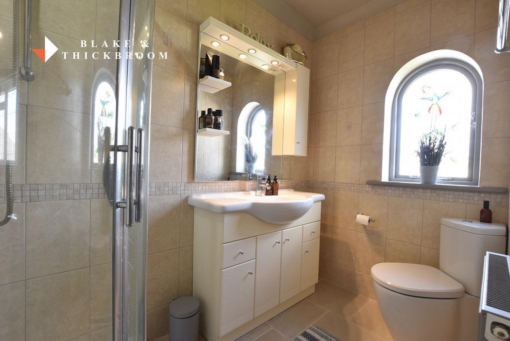 En suite shower room