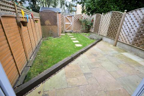 40 Hampden Close, North Weald, Epping, CM16 6JX