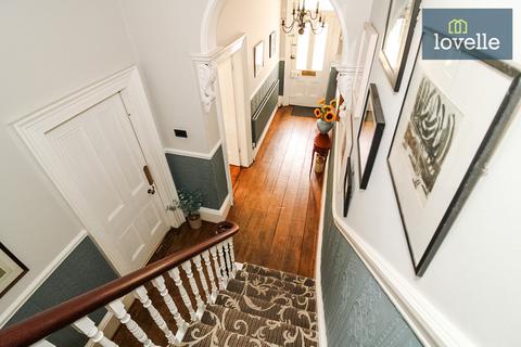 69 Abbey Road, Grimsby, DN32 0HN