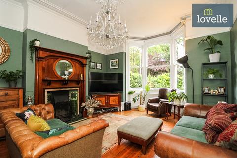 69 Abbey Road, Grimsby, DN32 0HN