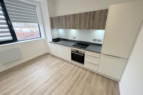 2 bedroom apartment to rent, Normandy House, Basingstoke RG21