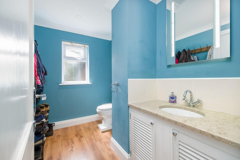 1440px-Orchard House-14