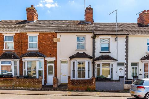 2 bedroom terraced house for sale, Manton Road, Rushden NN10