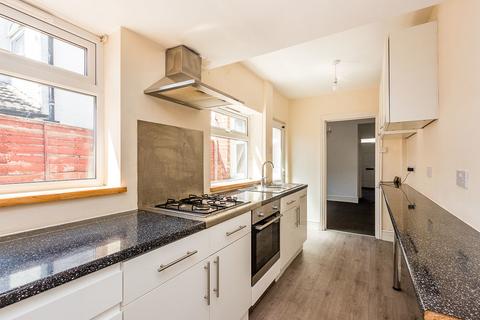 2 bedroom terraced house for sale, Manton Road, Rushden NN10