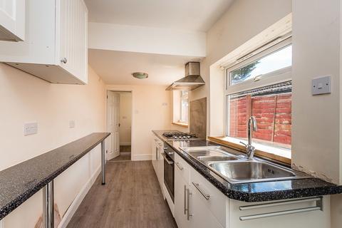 2 bedroom terraced house for sale, Manton Road, Rushden NN10