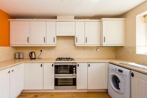4 bedroom end of terrace house to rent, Blackwell Close, Higham Ferrers NN10