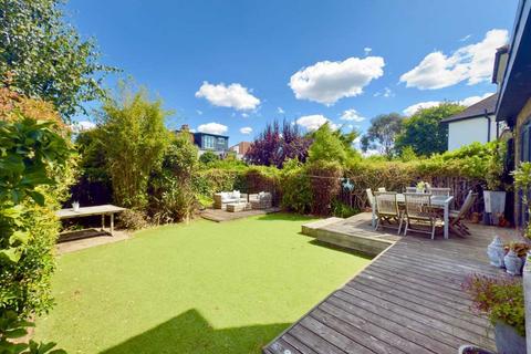 4 bedroom semi-detached house for sale, Leigh on Sea SS9