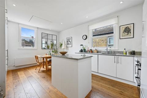 3 bedroom maisonette to rent, Valetta Road, London, W3