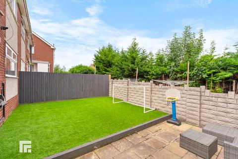 2 bedroom ground floor flat for sale, Pant-y-Celyn Road, Penarth CF64