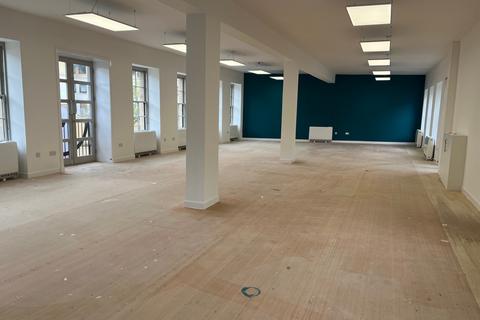 Office to rent, 21-25 Carlton Ct Glasgow G5 9JP