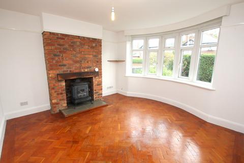 3 bedroom semi-detached house for sale, Lache Park Avenue