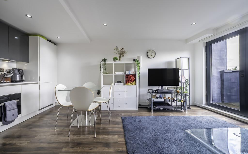Maddison House00006