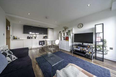 2 bedroom apartment to rent, Madison House, 92 Wrentham Street