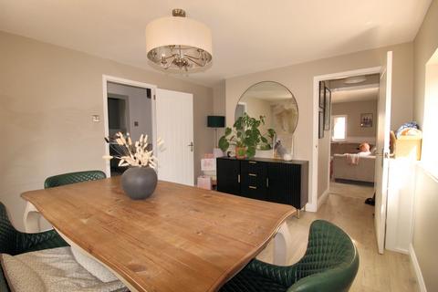 4 bedroom detached house for sale, Everton Road, Potton, Sandy