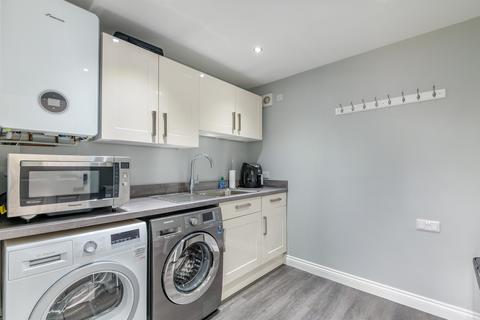 9 Cadoc Close, Caerwent, Caldicot, NP26 4QT