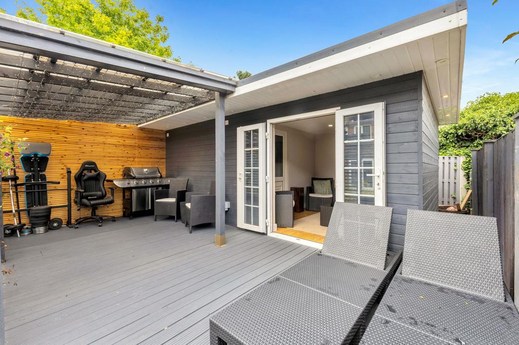Summer house