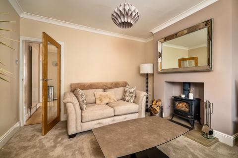 87 Whitehall Road, Drighlington, Bradford, BD11 1LN