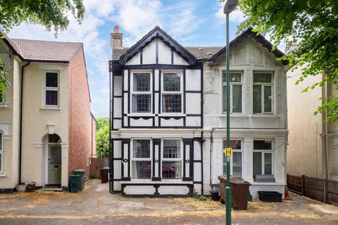 Lenham Road, Sutton SM1