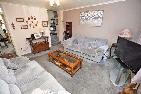 2 bedroom terraced house for sale, Bargrove Road, Maidstone