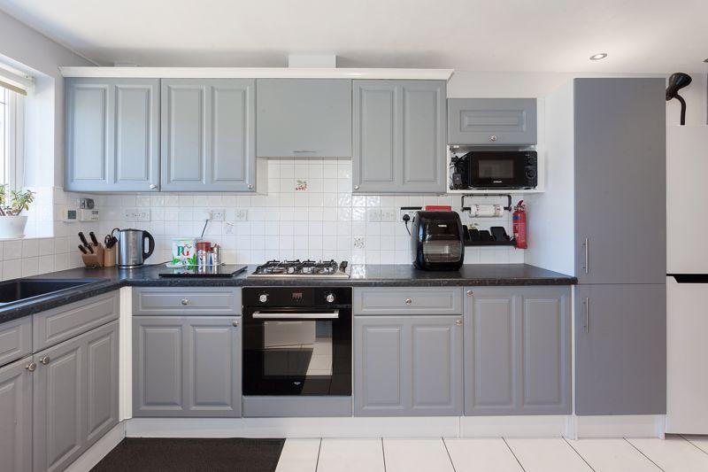 Dining kitchen