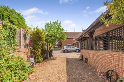 undefined, Middle Street, Shere