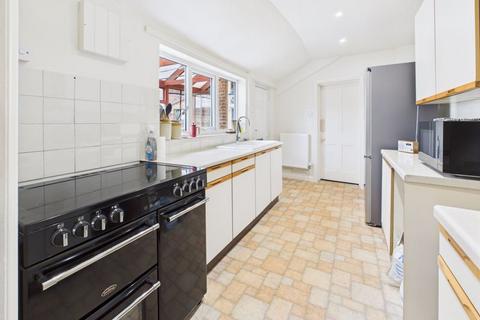 2 bedroom end of terrace house for sale, 74 Foundry Street, Horncastle
