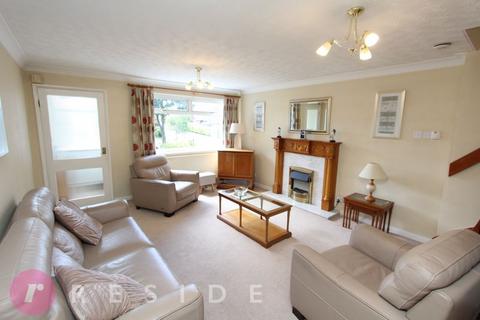 2 bedroom semi-detached house for sale, Cherwell Avenue, Heywood OL10