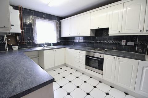3 bedroom end of terrace house for sale, FREEHOLD & PARKING, Hibbert Street