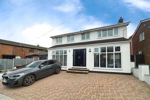 Stokesay Close, Bury