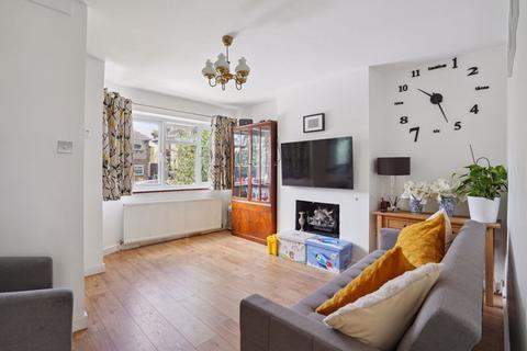 undefined, Carr Road, Northolt