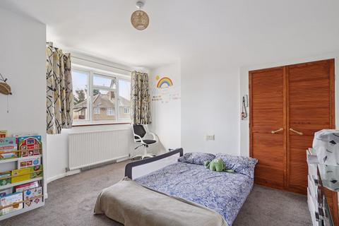 undefined, Carr Road, Northolt