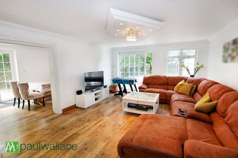 29 Cowles, Cheshunt, Waltham Cross, EN7 6HA