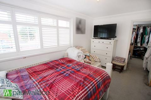 29 Cowles, Cheshunt, Waltham Cross, EN7 6HA