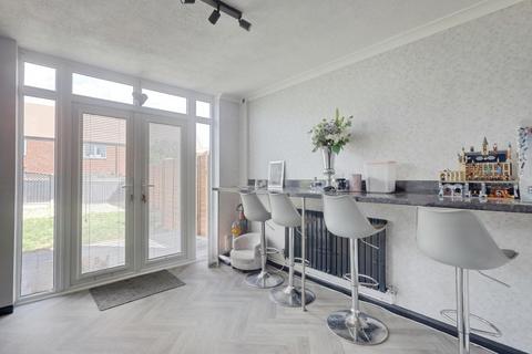 4 Townfield Walk, Great Wakering, Southend-on-sea, SS3 0PD