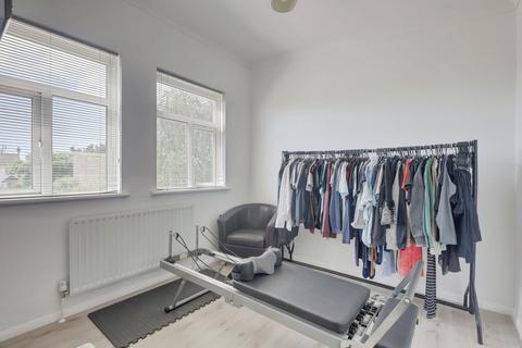 4 Townfield Walk, Great Wakering, Southend-on-sea, SS3 0PD